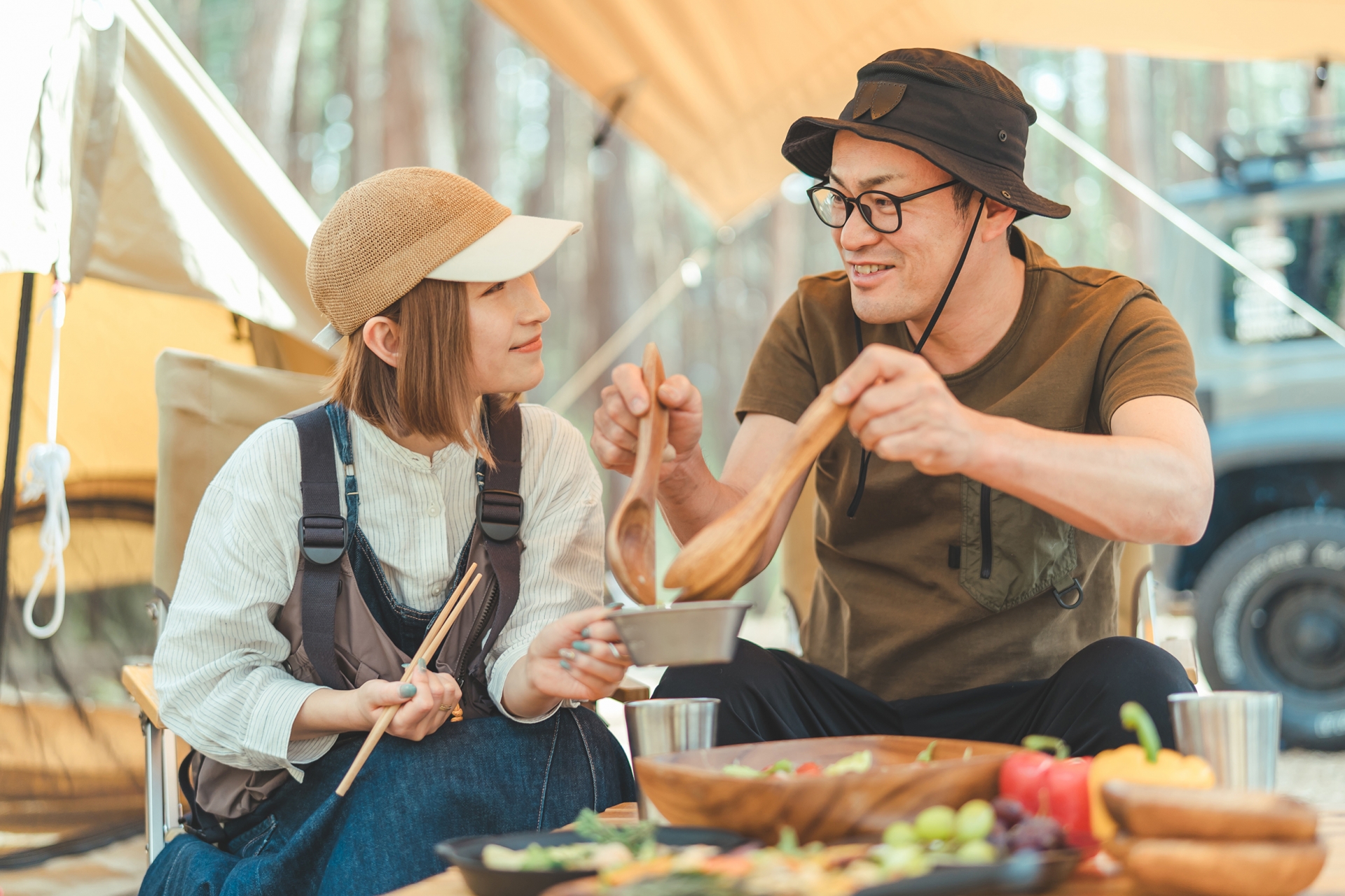アウトドアでの食事準備は？手間を減らして快適なキャンプ生活